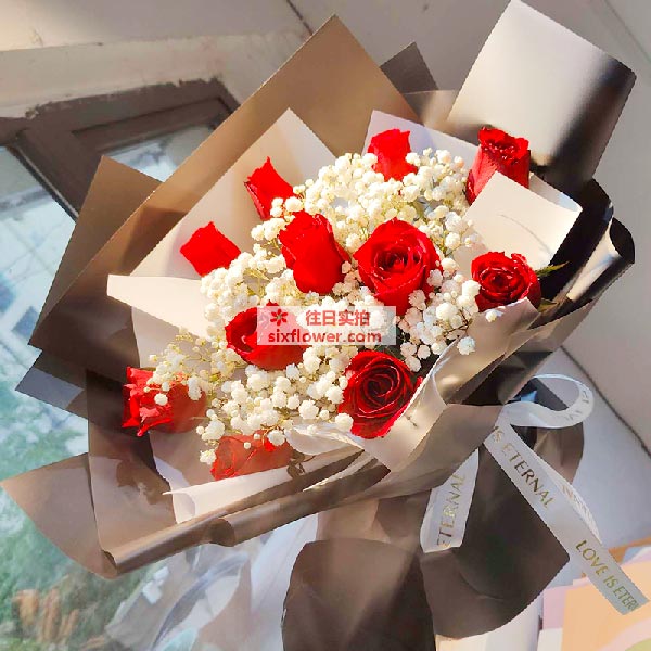 送泸州市泸县龙城壹号院六栋的鲜花实拍图