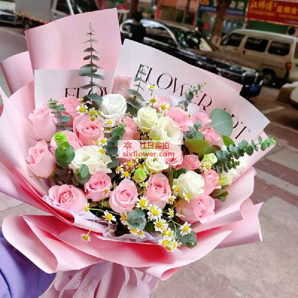 送梅州梅江区万象江山欧派高端定制营销中心(风眠小学正对面)的鲜花实拍图