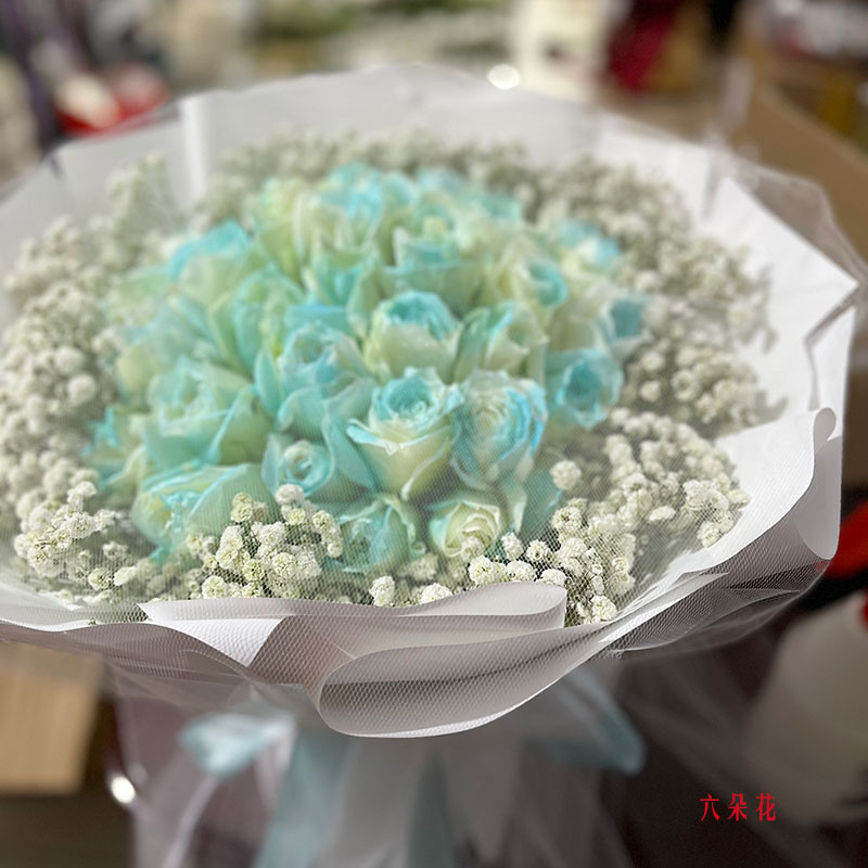 33朵碎冰蓝玫瑰，爱浪漫一生（实拍照）