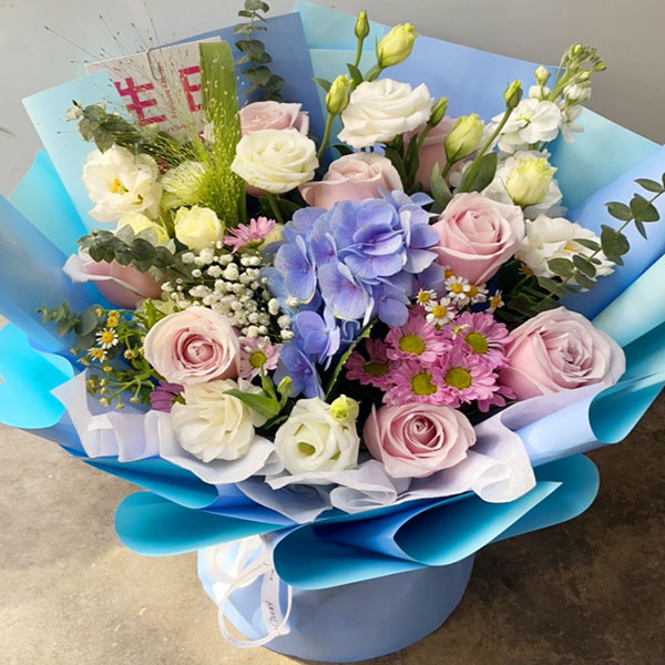 送临沂市汪沟镇凤台御府小区3号楼2单元的鲜花实拍图