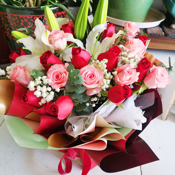 送黄冈蕲春县漕河一路中美黄商超市的鲜花实拍图