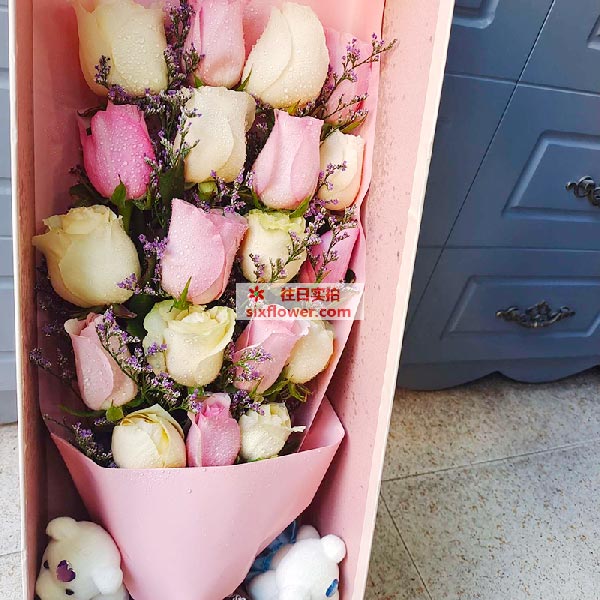 送台州椒江鸿景名苑5幢2单元的鲜花实拍图