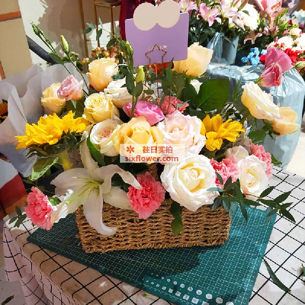 送黑龙江省齐齐哈尔市建华区第一医院的鲜花实拍图