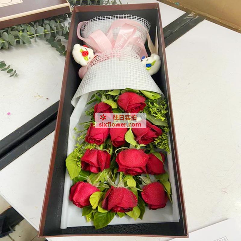 11朵红玫瑰礼盒，不负相思情
