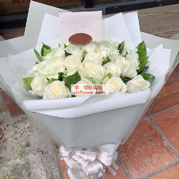 送台灣省桃園市桃園區中埔六街的鲜花实拍图