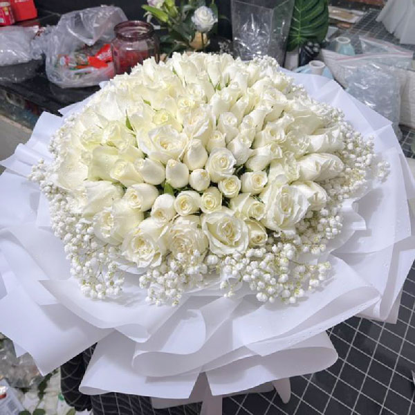 送浙江省宁波市象山县大红鹰家园的鲜花实拍图