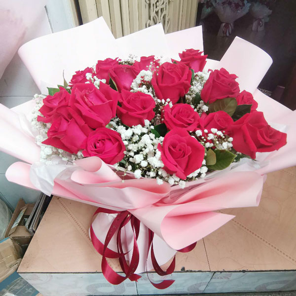 送拉萨城关区纳金西路城投大厦一楼的鲜花实拍图