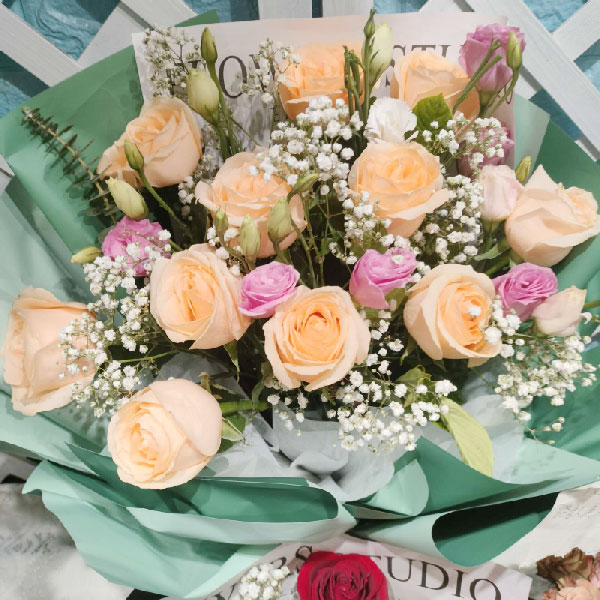 送昌乐二中的鲜花实拍图