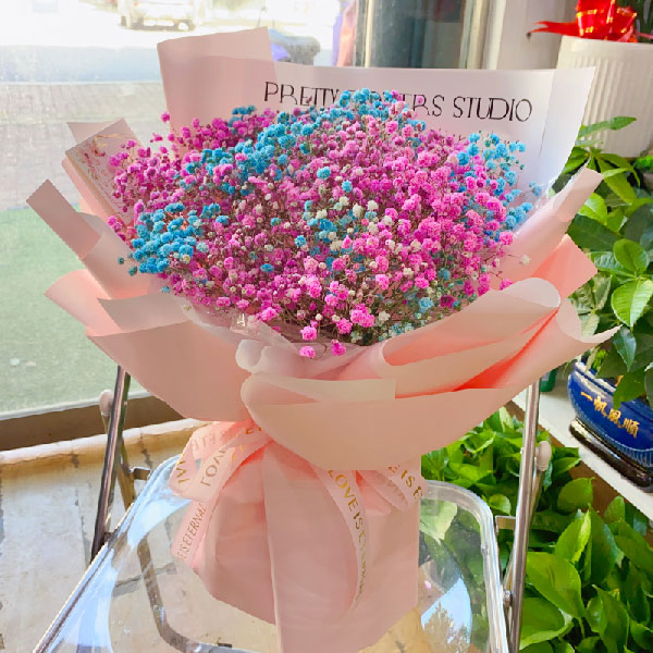 送汉川人民医院住院部四楼的鲜花实拍图