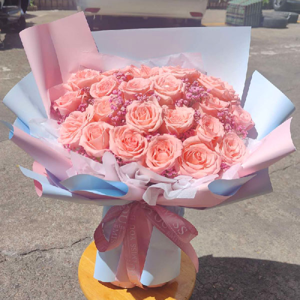 送广州市花都区新雅街道绿地空港国际中心5号的鲜花实拍图