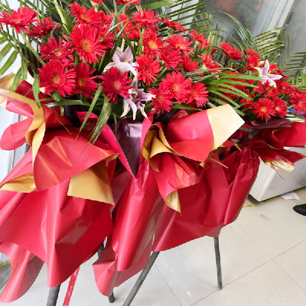 送南昌市新建区长堎大道1362号城开社区的鲜花实拍图