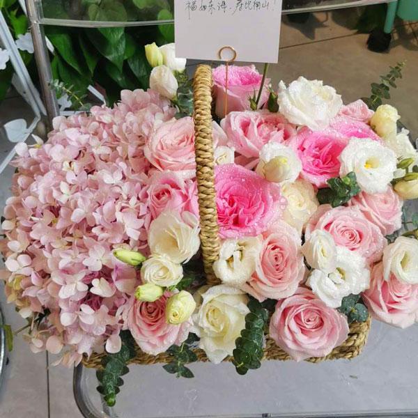 送安徽省铜陵市横港街道滨江花园的鲜花实拍图