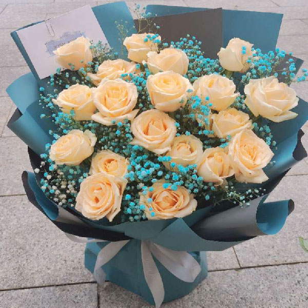 送南昌市进贤县民和镇人民大道680号新辉小区D栋的鲜花实拍图