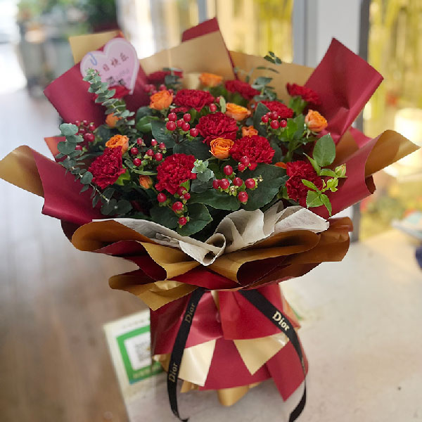 送阳新县李家湾的鲜花实拍图