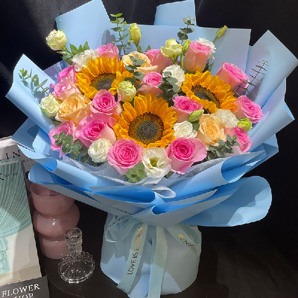 ����������ɰ���������ʻ�ʵ��ͼ