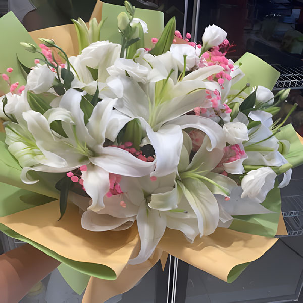 送唐海镇小康东里1号房改办住宅楼的鲜花实拍图