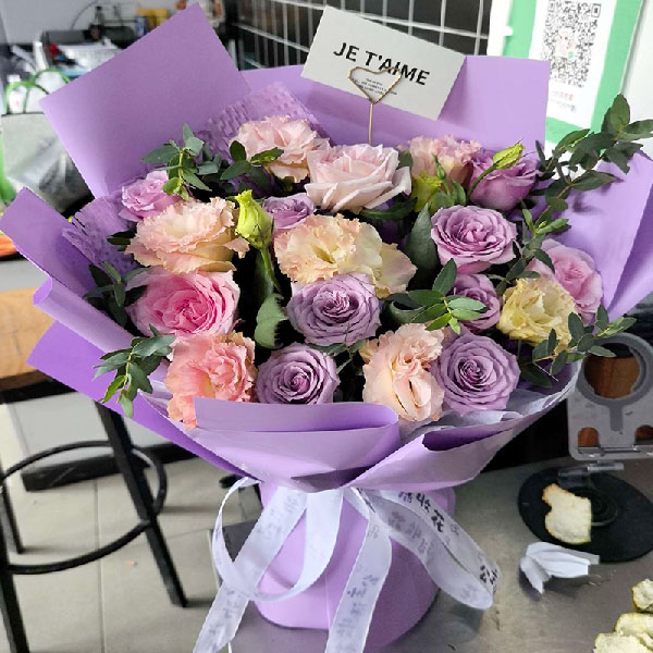 送杞县高阳镇(收花人到镇上来拿)的鲜花实拍图