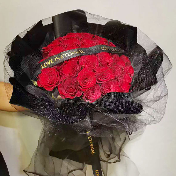 送澳门氹仔岛巴黎人酒店的鲜花实拍图