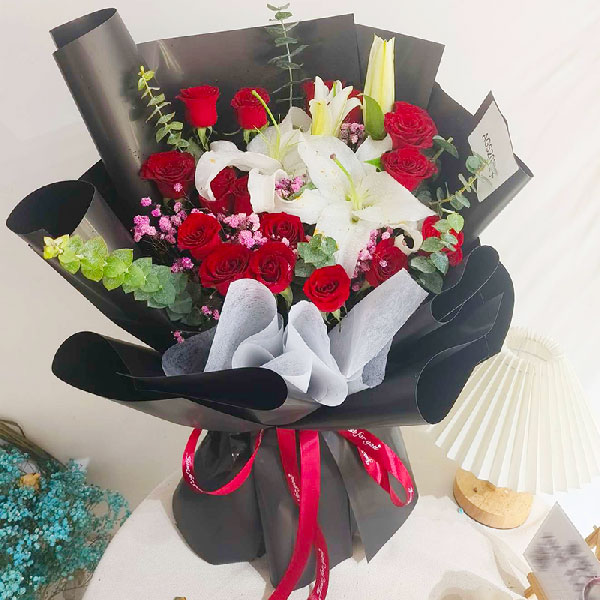 送亳州市谯城区杜仲路御景星城的鲜花实拍图