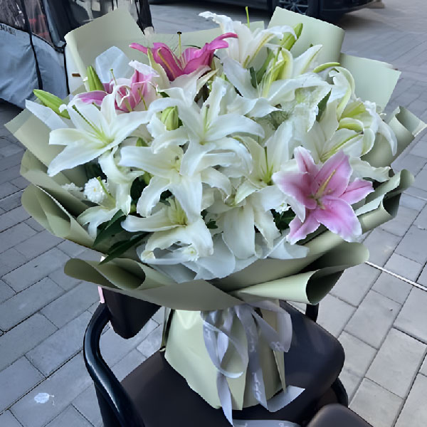 送唐山市丰南区文化大街138号荣大购物广场的鲜花实拍图