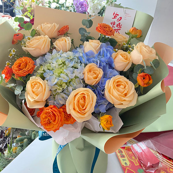 ���ٹ�������԰E�����ʻ�ʵ��ͼ