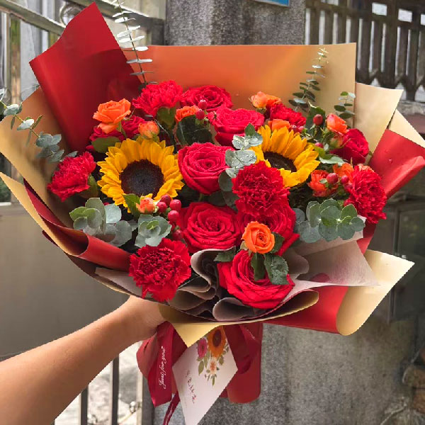 送珠海香洲湖湾里五街179号的鲜花实拍图