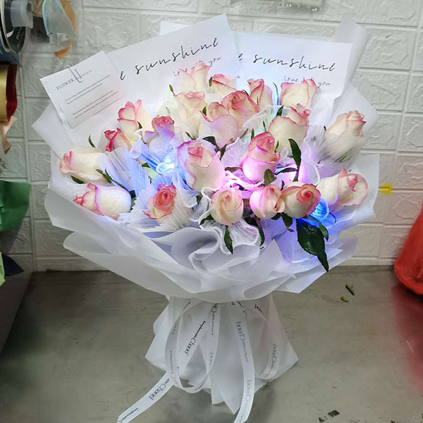 送舟山名门国际的鲜花实拍图