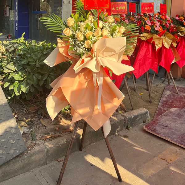 送中山三乡镇雅居乐新城英伦花园的鲜花实拍图