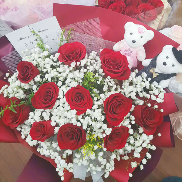 送梅州市梅江区万达广场梅香坊小广场的鲜花实拍图