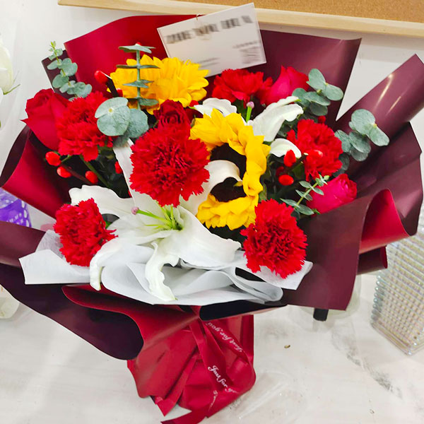 送呼和浩特市赛罕区金桥开发区天野佳园的鲜花实拍图