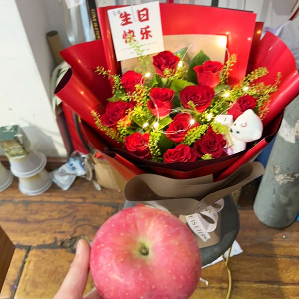 送沈阳浑南新区奥体中心的鲜花实拍图