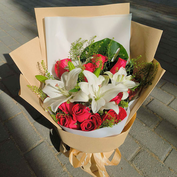 送淄博博山山头坤达家家悦西邻的鲜花实拍图