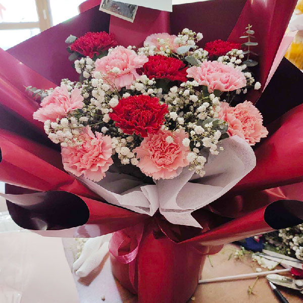 送河南省焦作沁阳市屹峰公园壹号院的鲜花实拍图