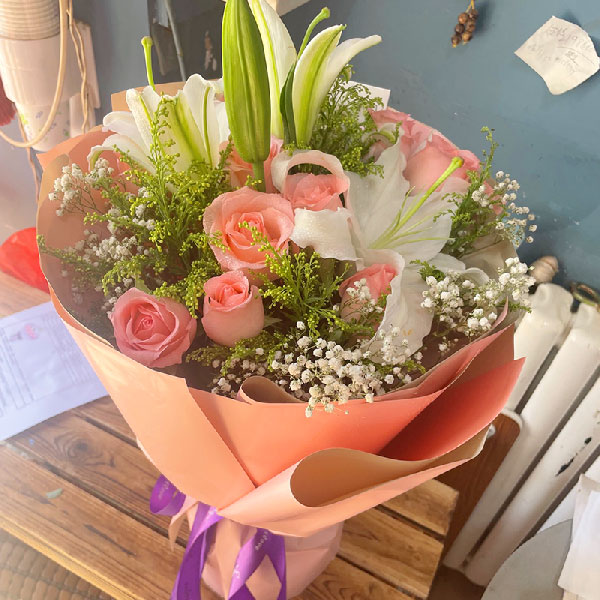 送枣强县烟草公司家属院的鲜花实拍图