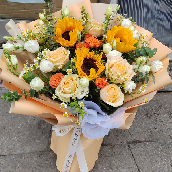 送鸡西黑龙江工业学院的鲜花实拍图