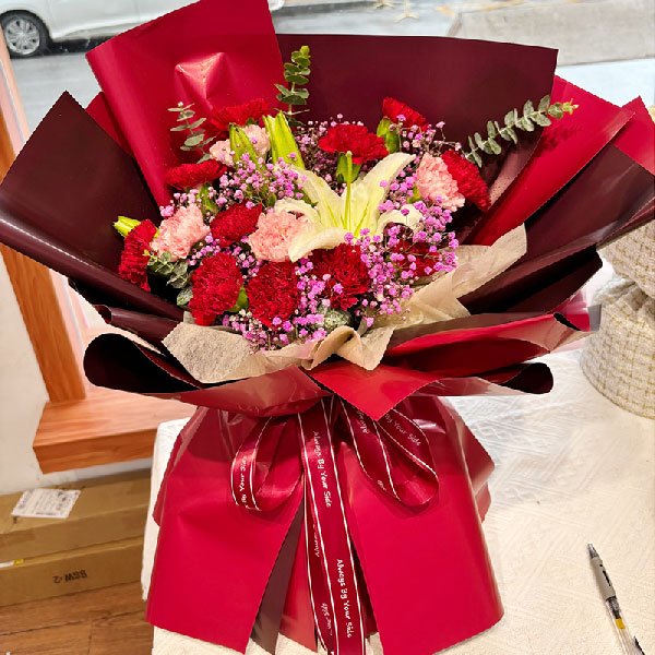 送云浮市罗定县泗纶镇人民政府的鲜花实拍图