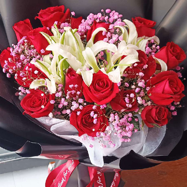 送吉首市花垣县环宇天成3栋二单元的鲜花实拍图