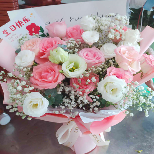 送山西高平市兰花百盛煤业职工餐厅的鲜花实拍图