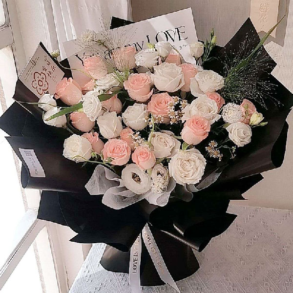 送滨州新河金都8号楼2单元的鲜花实拍图