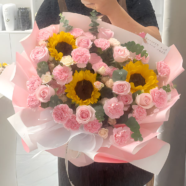 送荆州沙市区锣场镇冰城小学的鲜花实拍图