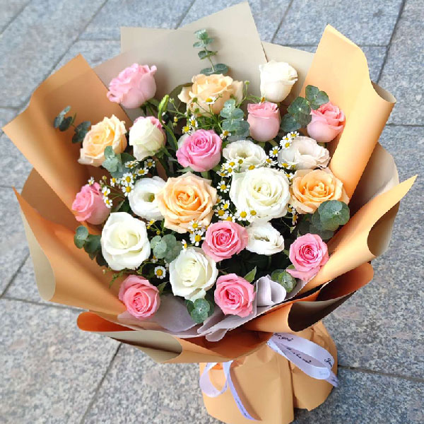 送烟台福山区永达街789号第一国际新区的鲜花实拍图