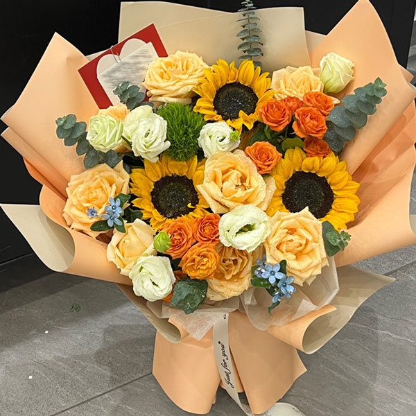 送安徽省安庆市望江县小北门步行街A6栋的鲜花实拍图