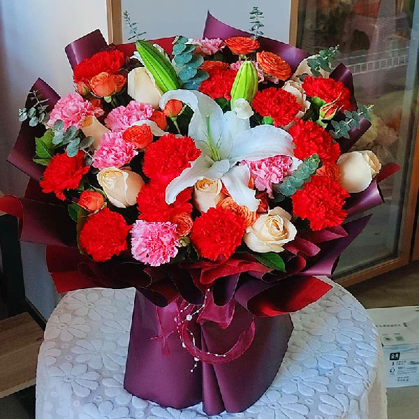 送玉门市洲际大酒店的鲜花实拍图