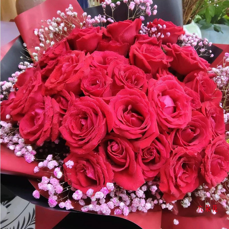 33���õ����˼÷���䣬������һ���Ҹ���ʵ���գ�