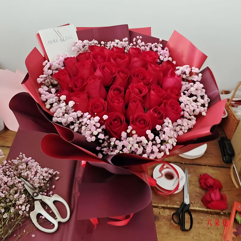 33���õ����˼÷���䣬������һ���Ҹ���ʵ���գ�