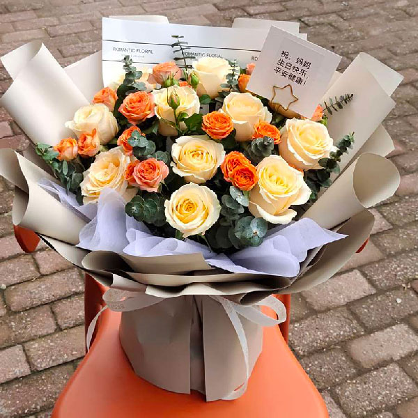 �ͺ�������Ů������ϻ�԰���ʻ�ʵ��ͼ