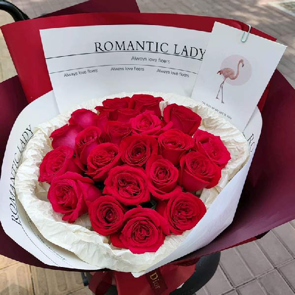 送秦皇岛市海港区彩龙国际斜对面的鲜花实拍图