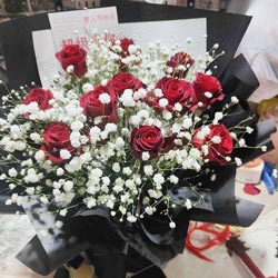 �ϳ����󴺷�������������ͻ�ʵ��(11���õ�������Ƿ������ҵİ�������)