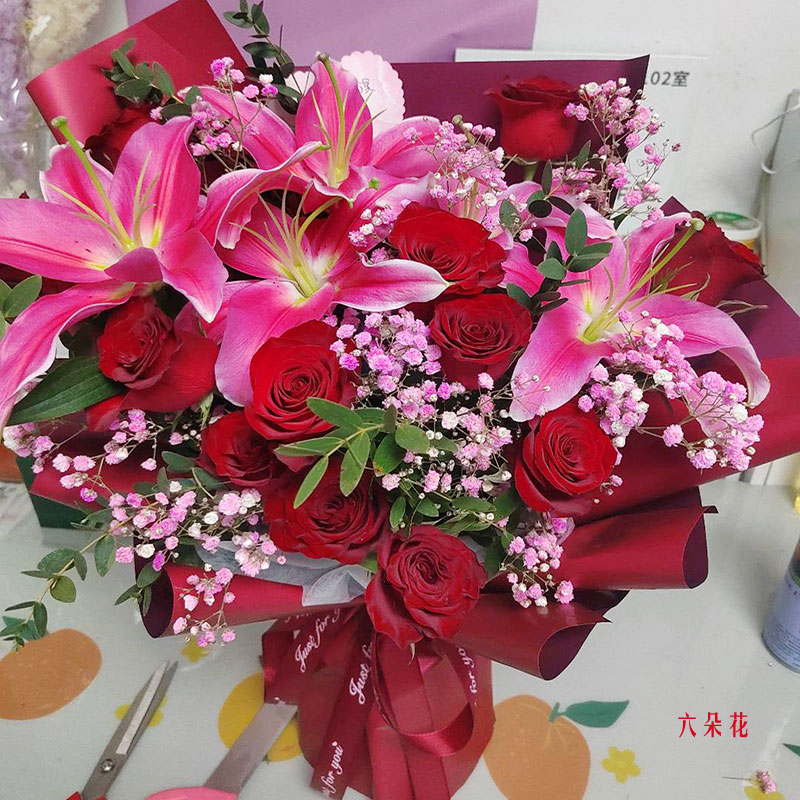 12���õ��2֧�ٺϣ����������а���ʵ���գ�